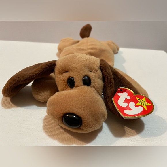 TY Beanie Babies Bones The Dog PVC Retired Rare 4th gen tag
Birthday 1-18-94 - Picture 4 of 7